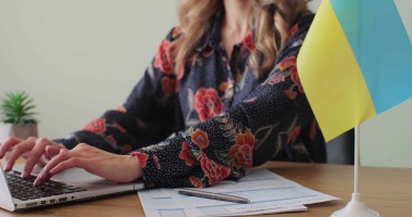 Найпопулярніші ідіоми англійської у 2026 році: для роботи й життя (B1–B2)