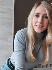 Хмельова Марина Юріївна Хмельова Марина Юріївна
