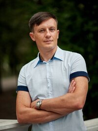 Олеярник Олександр Олеярник Олександр