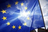 ЄС змінить норми з отримання громадянства Єврокомісія повідомила про зміни у правилах надання громадянства країн-членів ЄС