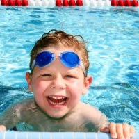 Плавание для детей 1–6 лет: особенности обучения и тренировок