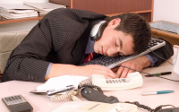 Почему в офисе постоянно хочется спать?