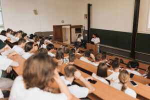 Вступ 2026 до університетів Словаччини: ComeStudy вже набирає! Почни підготовку та вивчення мови сьогодні