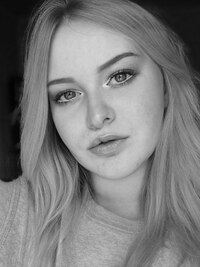 Стоянова Віолета Стоянова Віолета